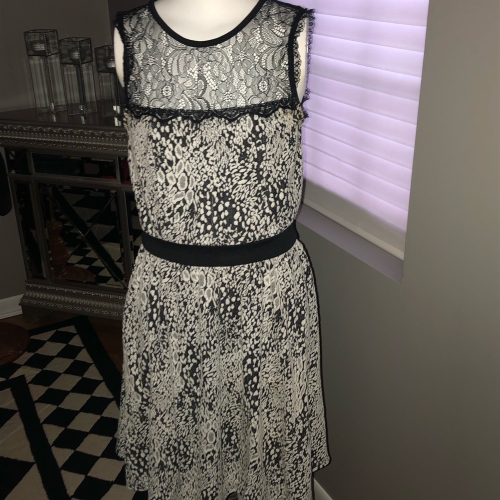 Black and white soprano dress size small